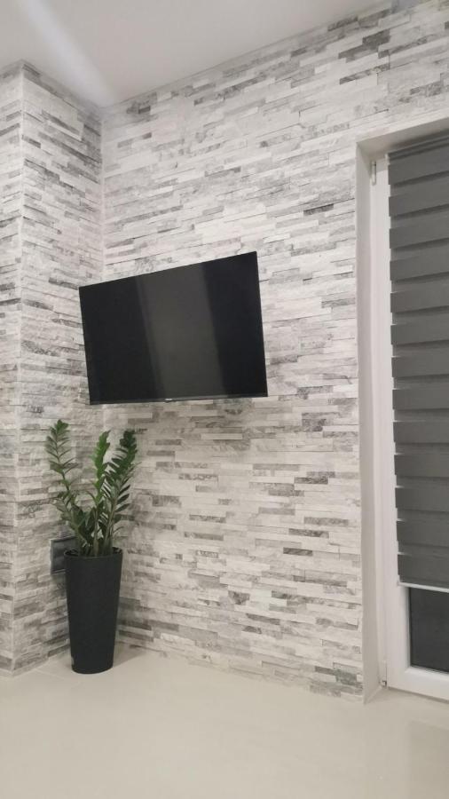 Apartment Deni Pula Luaran gambar