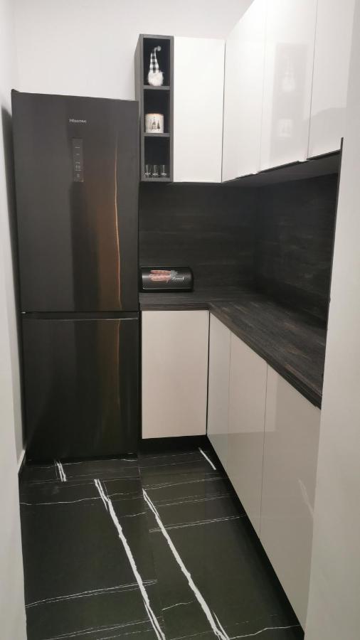 Apartment Deni Pula Luaran gambar