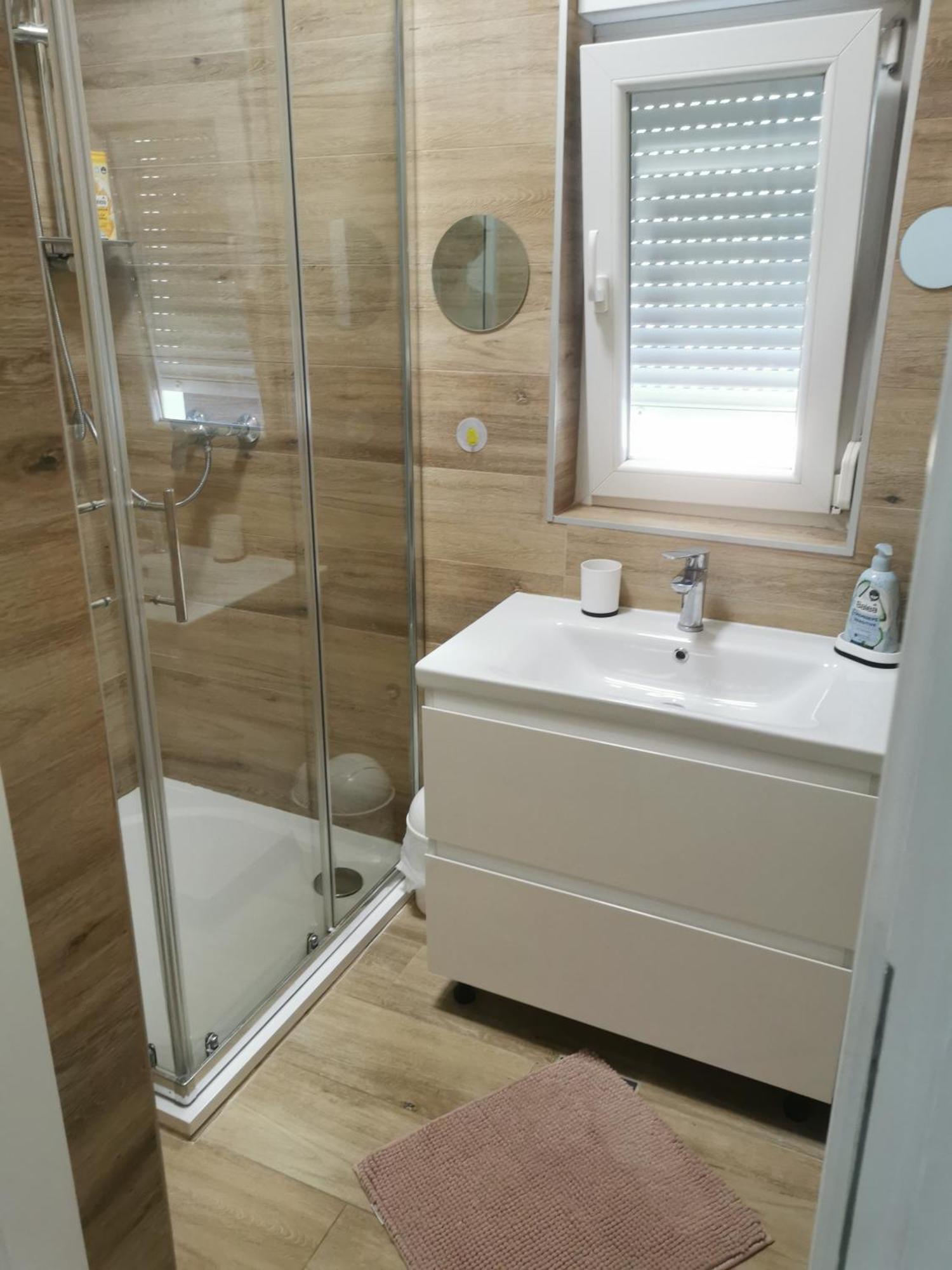 Apartment Deni Pula Bilik gambar